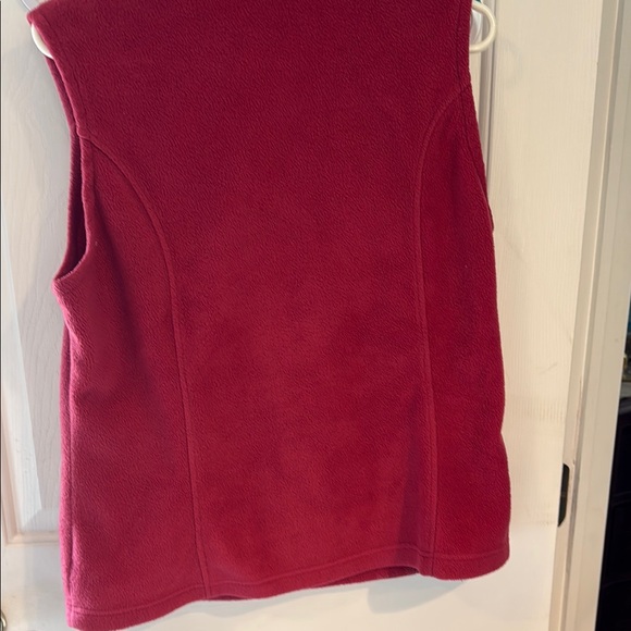 Columbia Burgundy Rose Fleece Vest - Picture 5 of 5